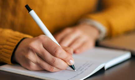 202303220936578 writing