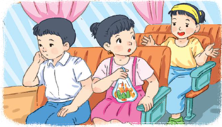 Em sẽ làm gì khi gặp các tình huống sau Hình ảnh: Trang 68, 69. Trên xe ô tô, em không biết vứt rác ở đâu 3 20240605093925a77